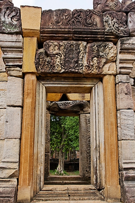 29-Prasat Sdok Kok Thom (2009)-027